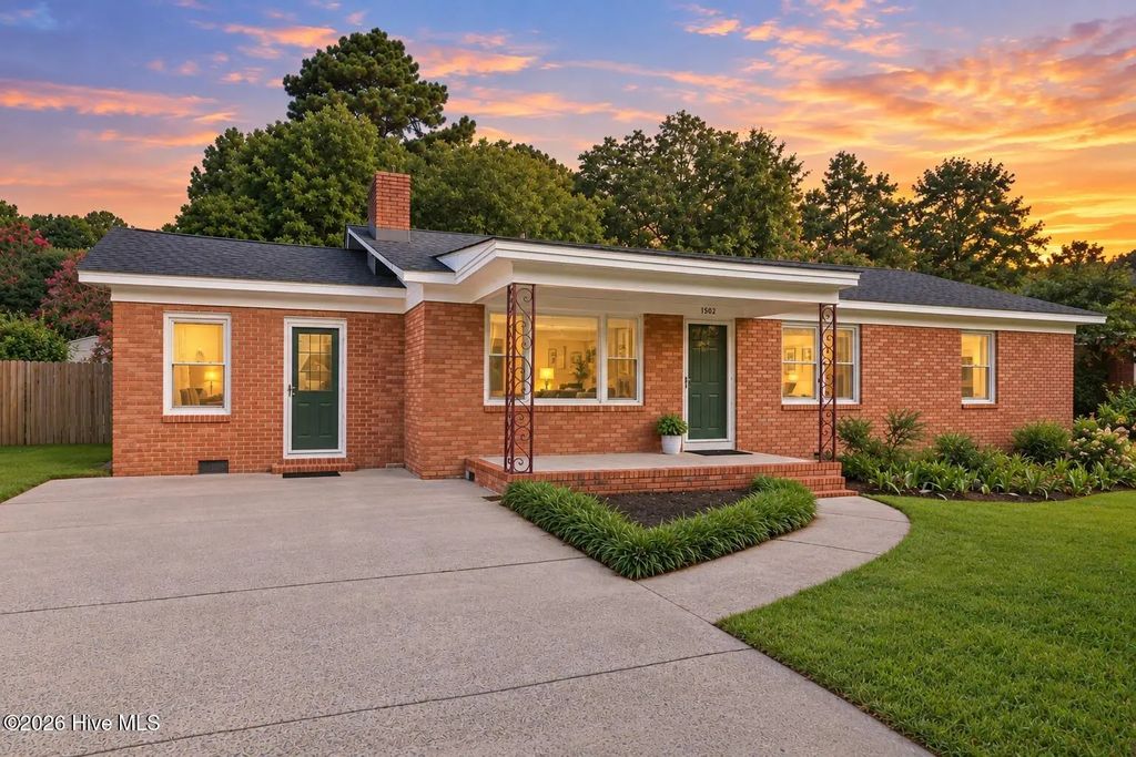 1502 E Wright Road, Greenville