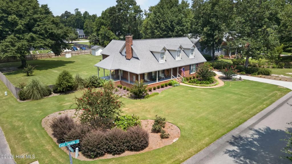 1607 E Tavelle Lane, Aiken