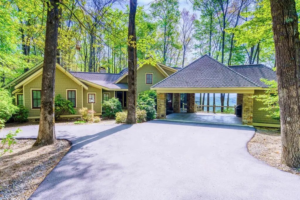 1115 Outlook Road, Murphy
