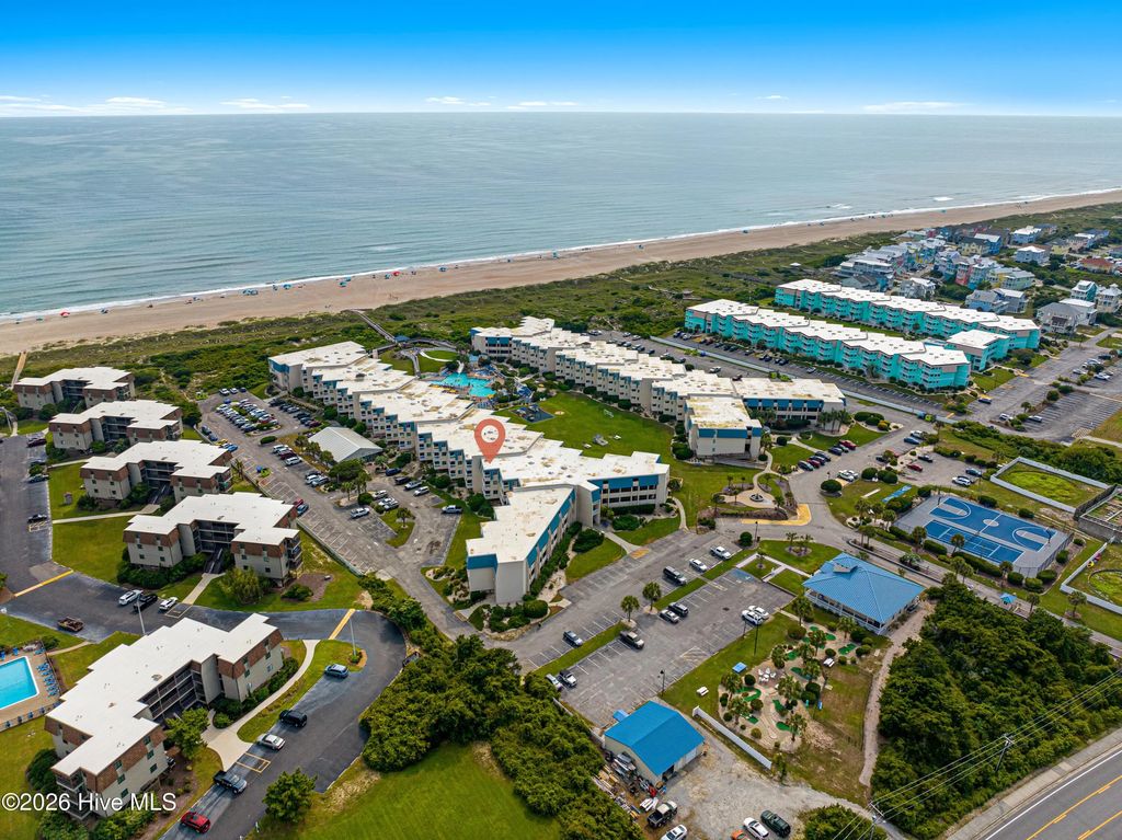 1904 E Fort Macon Road 156, Atlantic Beach