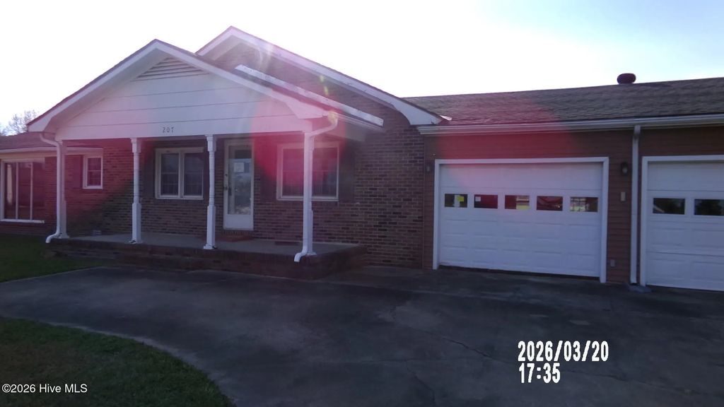 207 N Kennedy Street, Beulaville