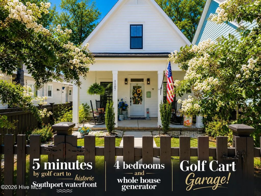 1107 N Caswell Avenue, Southport