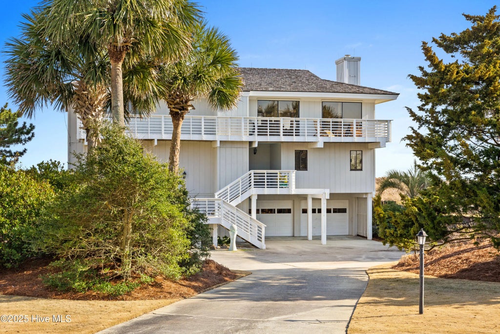 330 Beach Road N, Wilmington