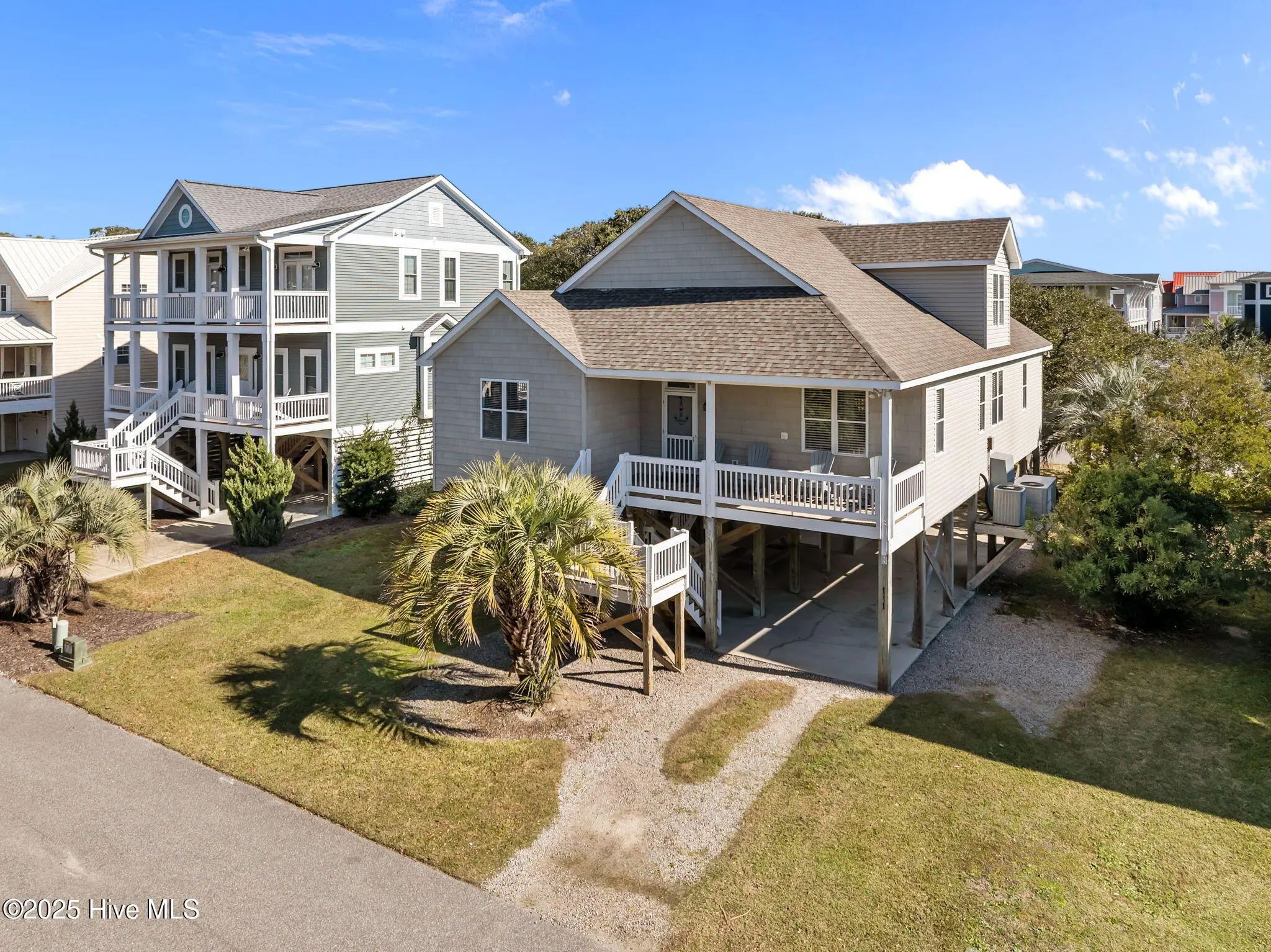 111 Se 72nd Street, Oak Island