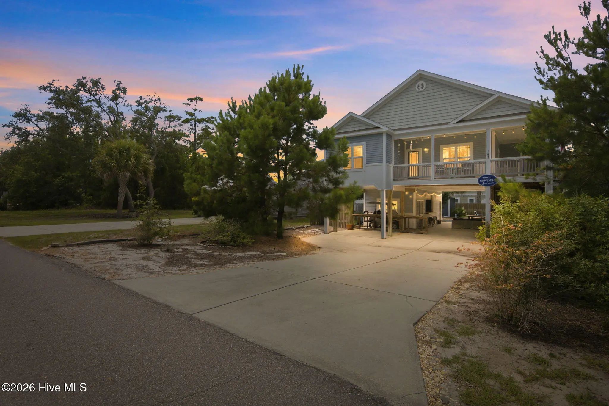 147 Nw 11th Street, Oak Island