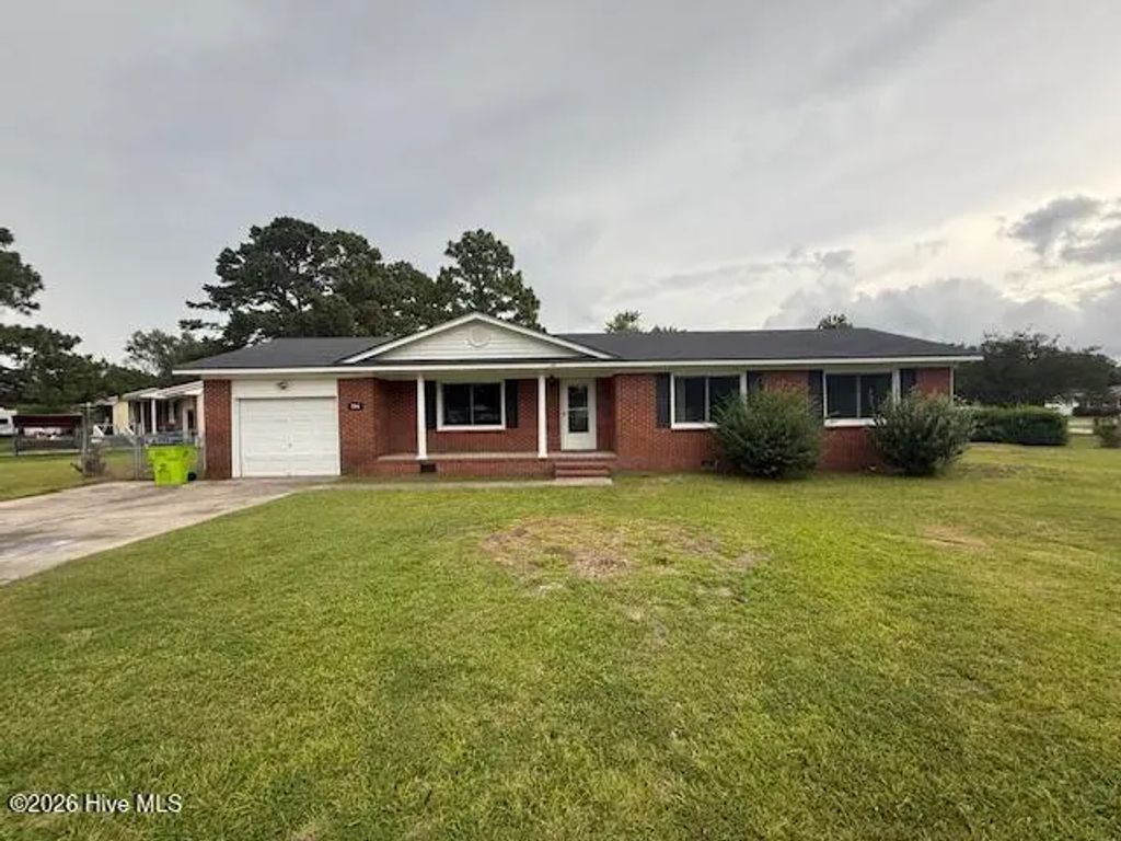 306 Tall Pine Road, Havelock