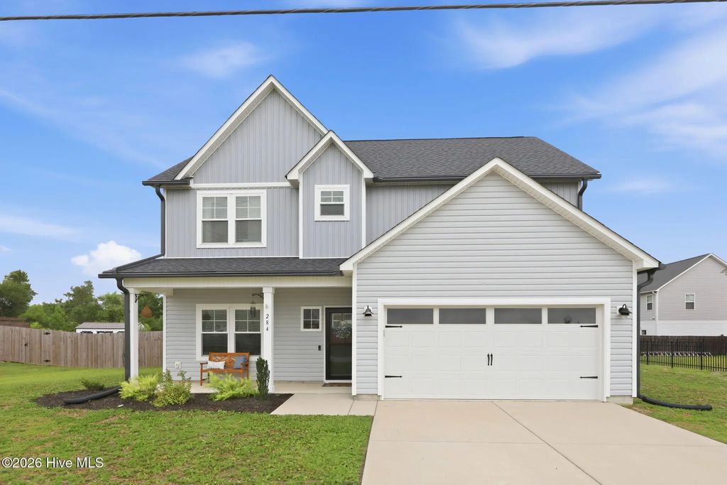 284 E Ivybridge Drive, Hubert