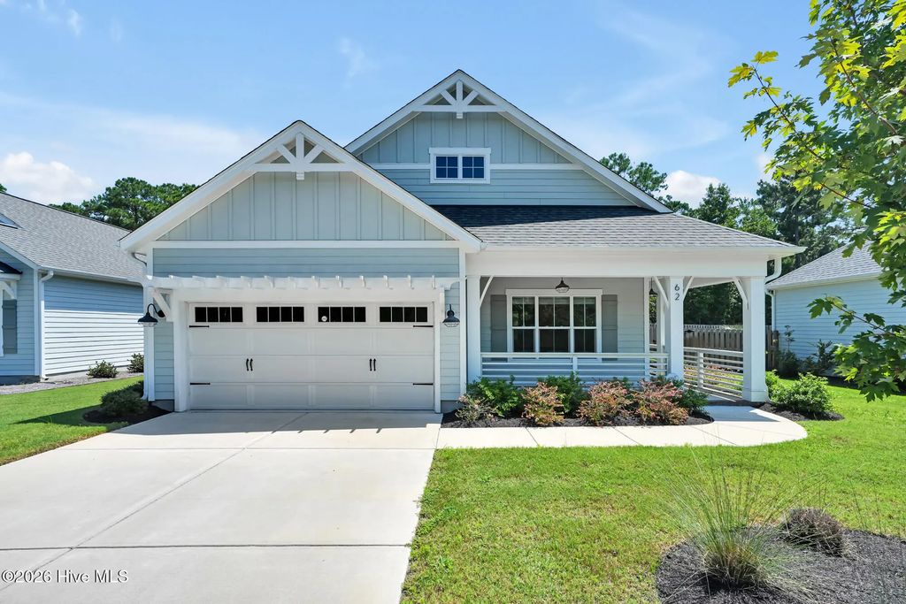 62 Streambed Way, Hampstead