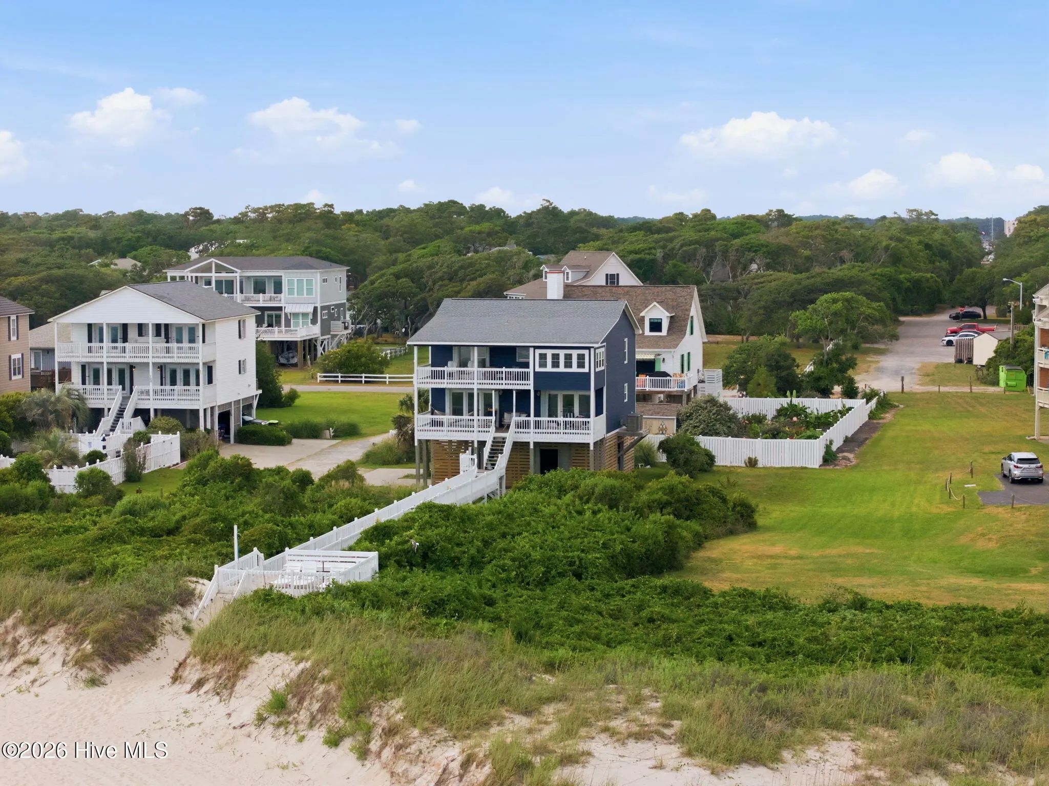 101 Martin Lane, Oak Island