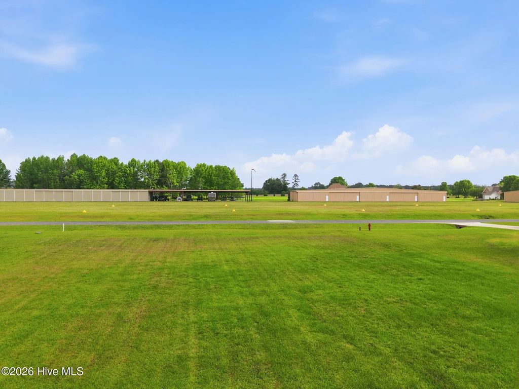 1658 Prop Drive, Winterville
