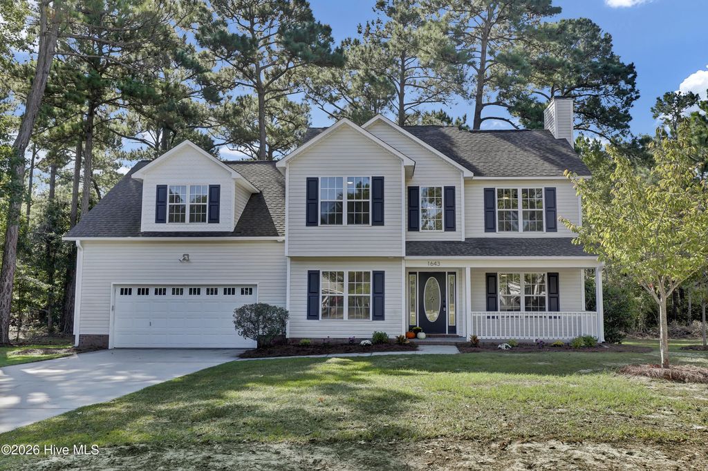 1643 Chadwick Shores Drive, Sneads Ferry