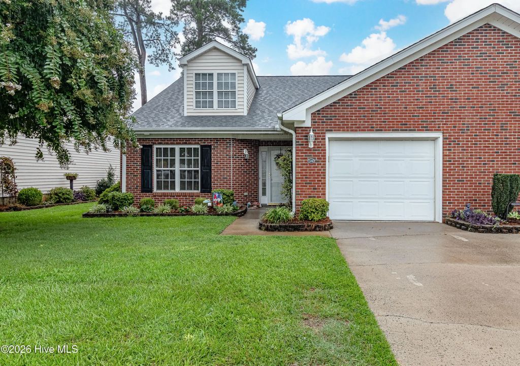 129 New Hope Village Drive, Goldsboro