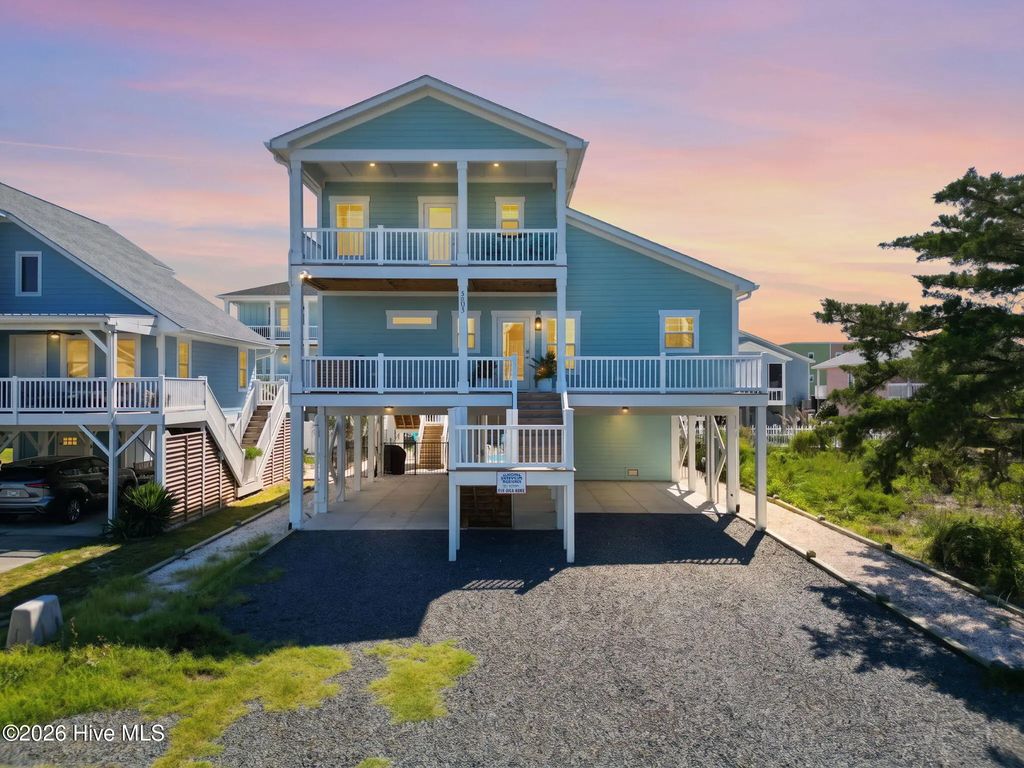 303 Sand Piper Lane, Holden Beach