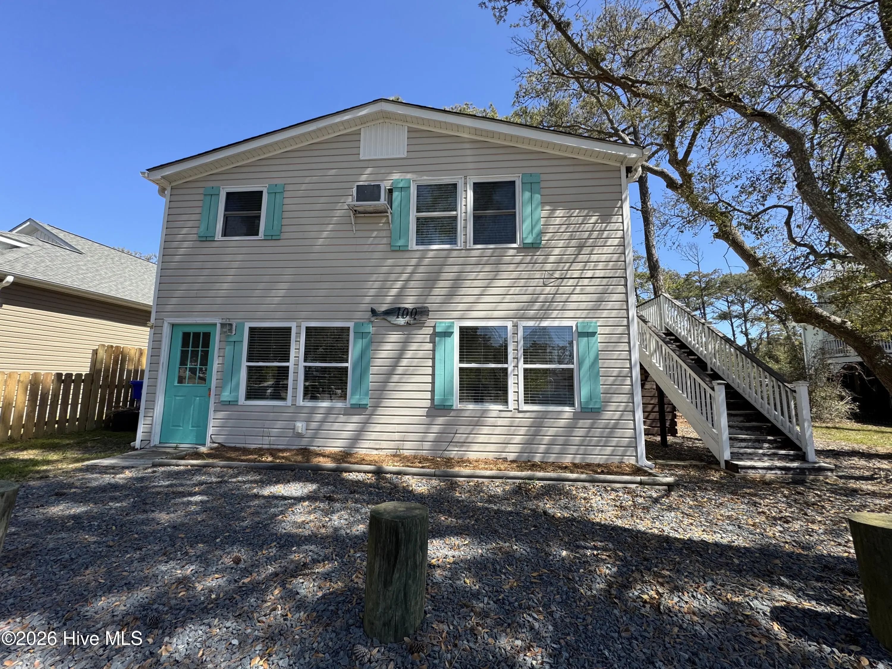 100 Ne 43rd Street # 1, Oak Island