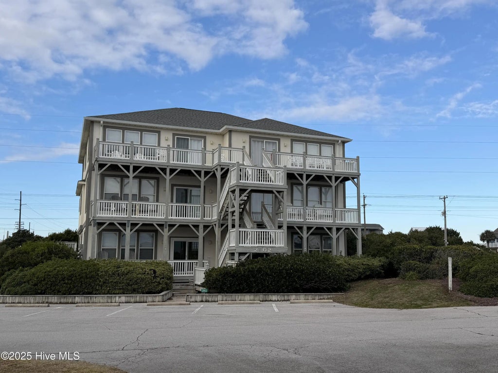 2802 Pier Pointe Drive, Emerald Isle