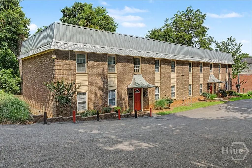 159 E Cloverhurst Avenue, Athens