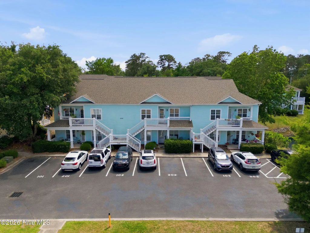 2308 Wrightsville Avenue Apt 202, Wilmington
