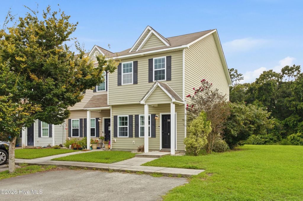 310 Burley Drive 4, Hubert