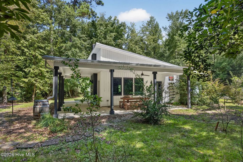 122 Progress Drive, Burgaw