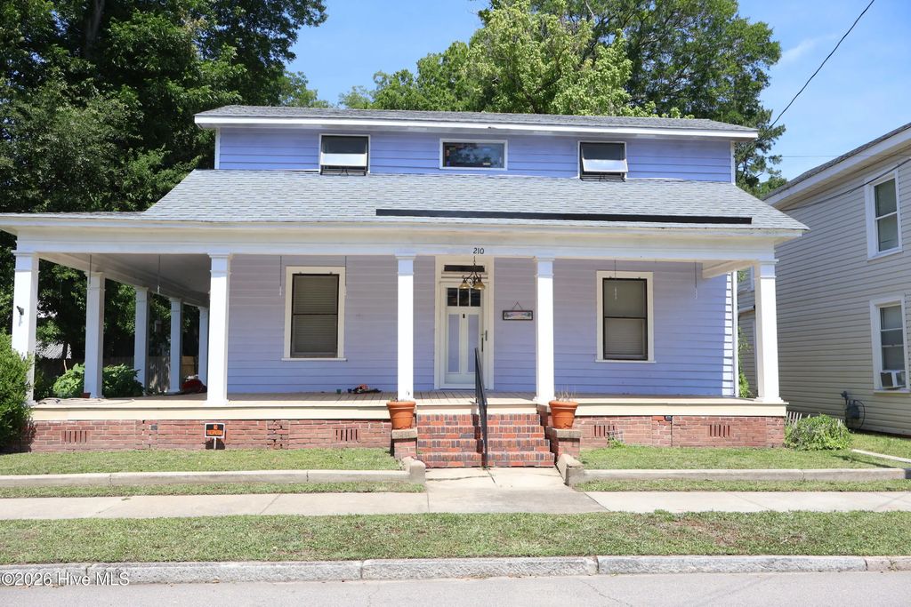 210 N Harvey Street, Washington