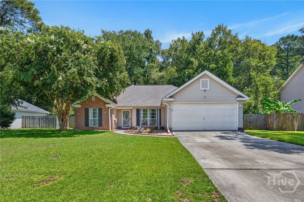 211 Longleaf Circle, Pooler