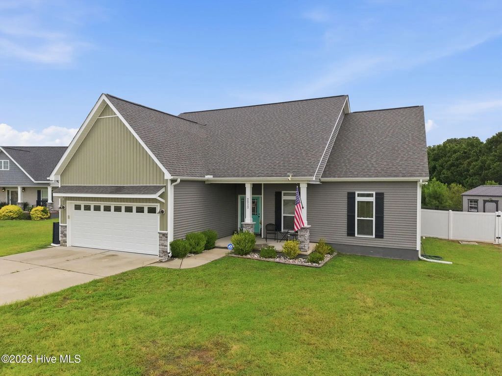 2212 Marinwood Court, Greenville