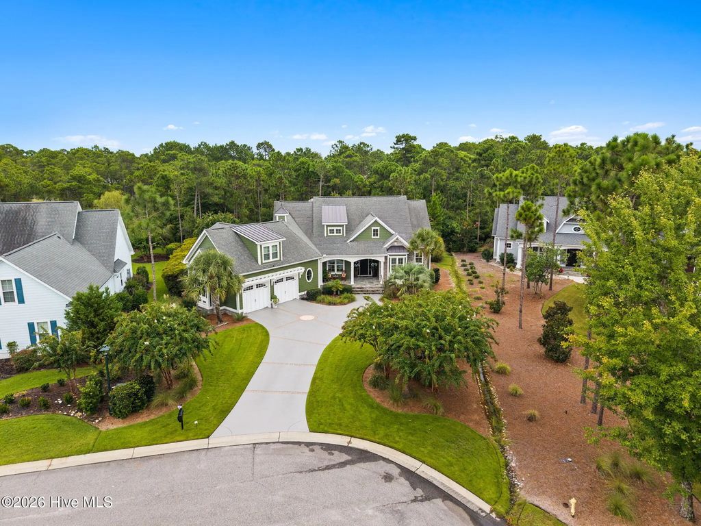 2556 Shellbark Court, Southport