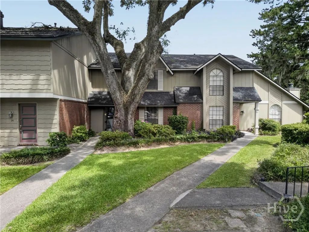 459 Mall Boulevard 23, Savannah