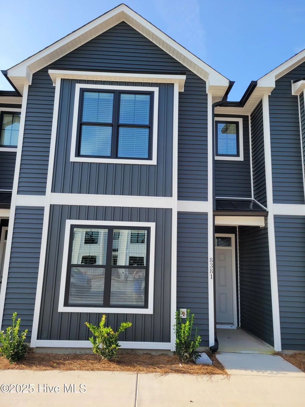 8381 Paramount Point, Winnabow
