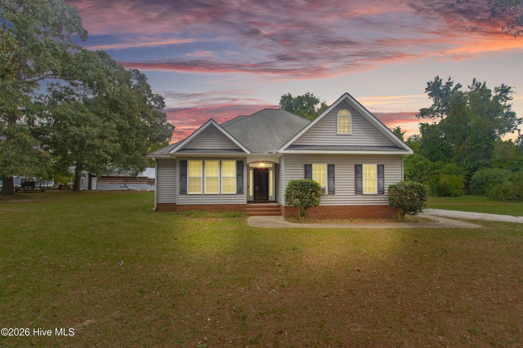5656 Nc Highway 55, New Bern