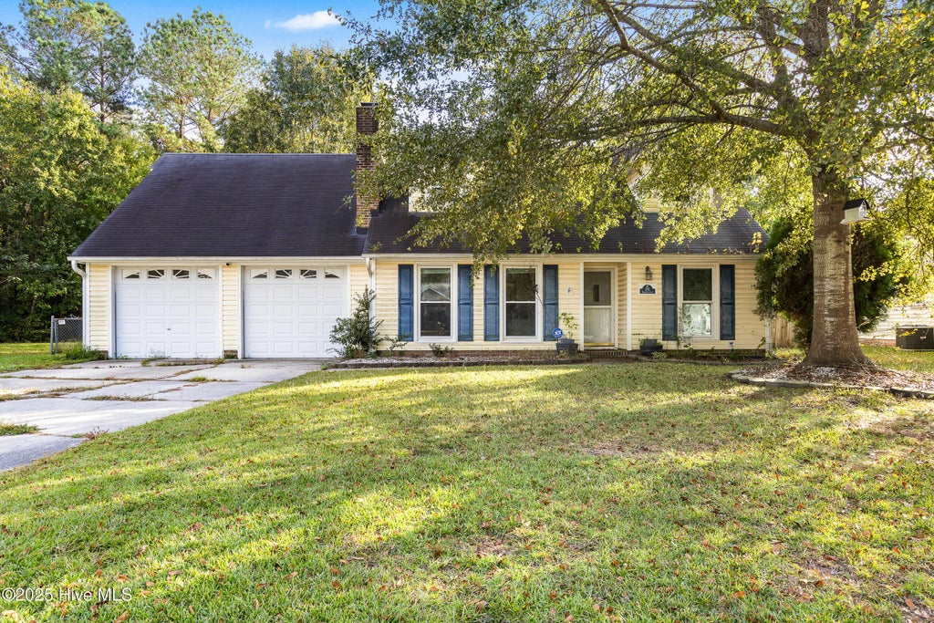 257 Bayberry Court, Jacksonville