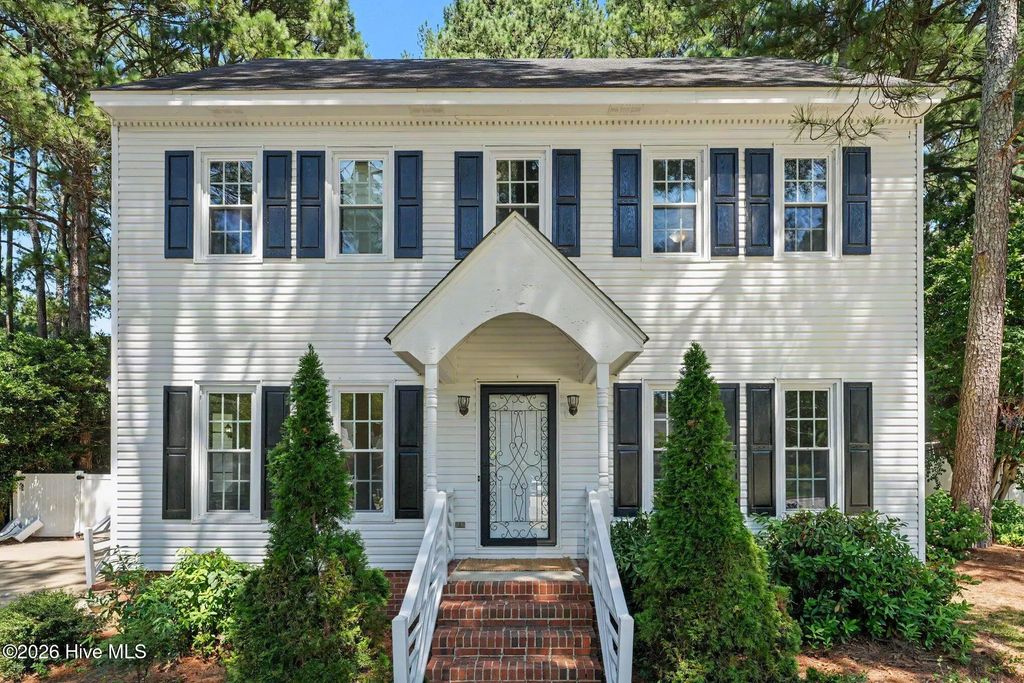 2112 Burnside Drive Nw, Wilson