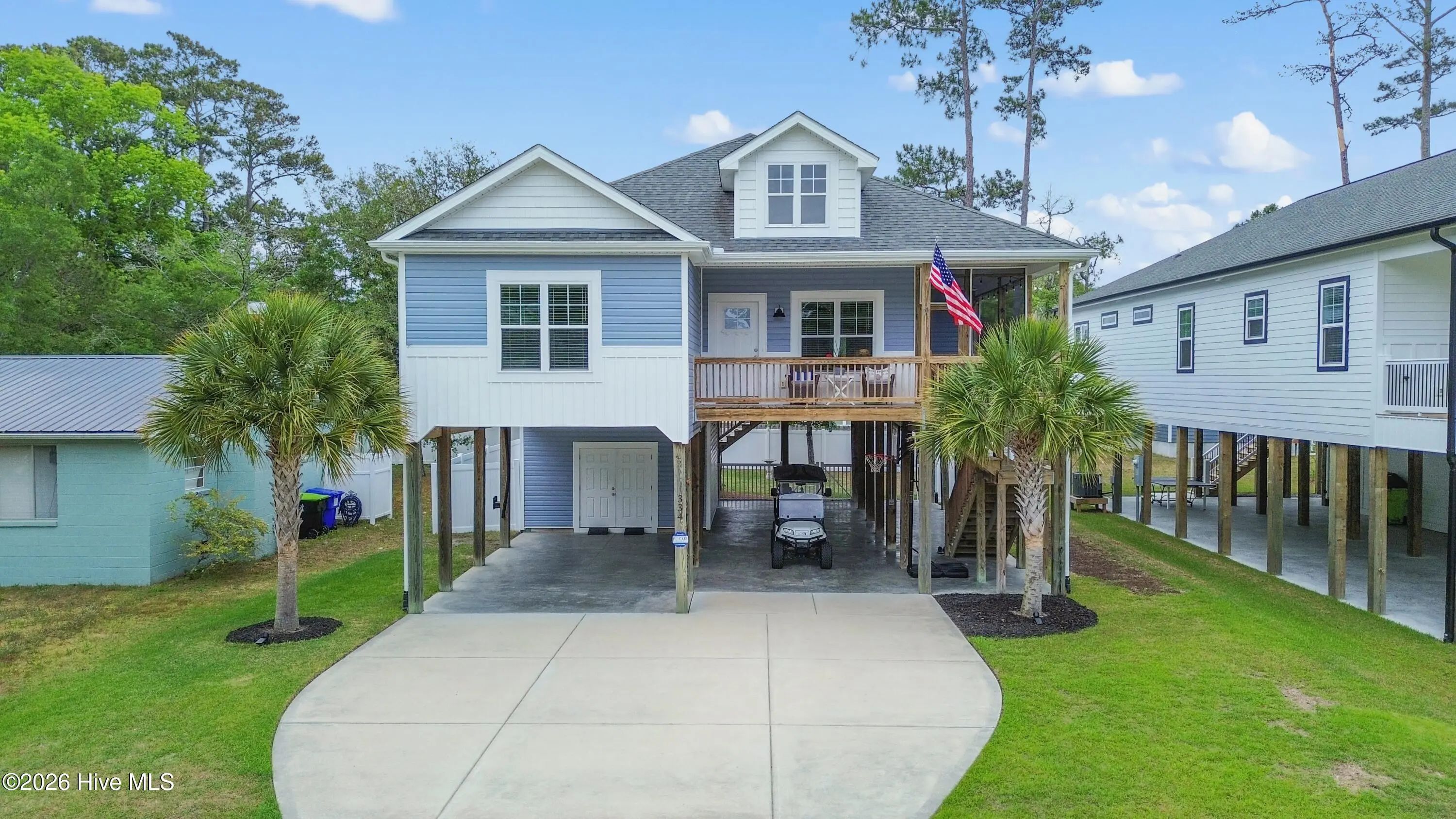 334 Ne 49th Street, Oak Island