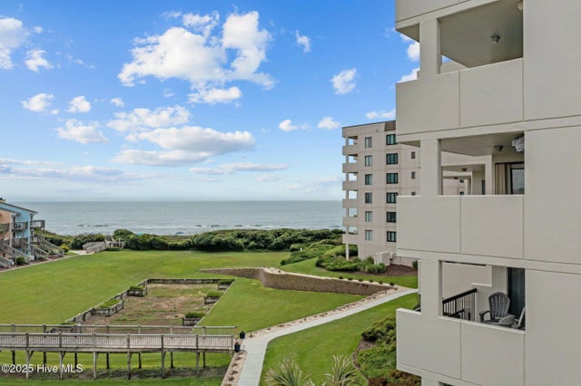 8801 Reed Drive 311, Emerald Isle
