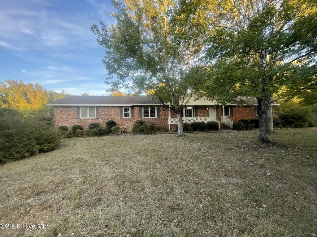 520 Morris Road Ne, Thomson