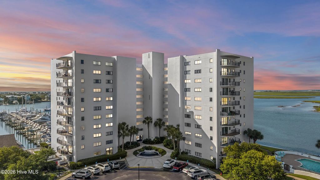 322 Causeway Drive Ste 101, Wrightsville Beach