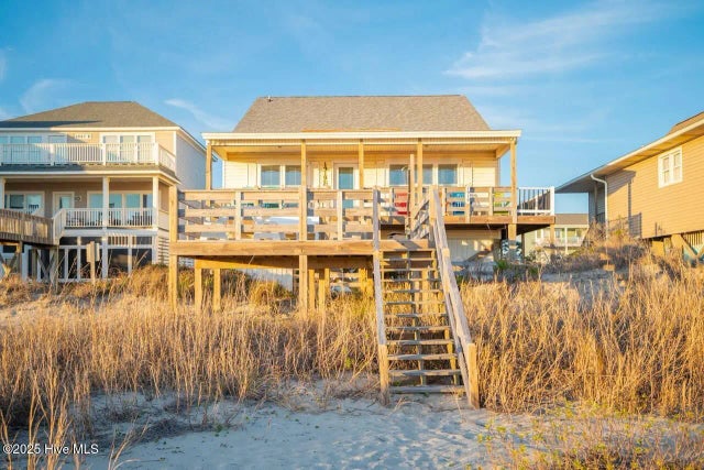 1919 E Beach Drive, Oak Island