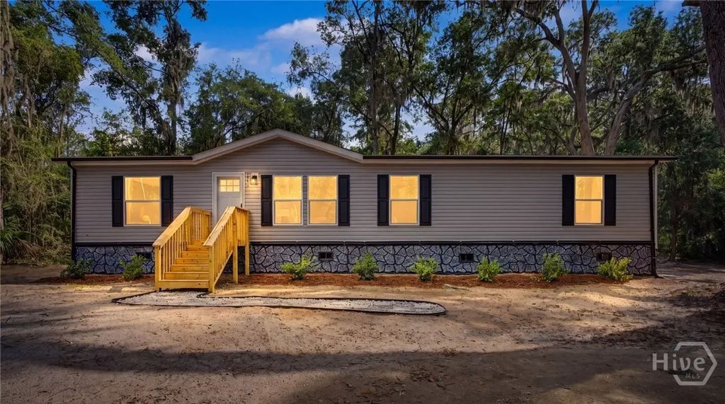 1228 Hatcher Drive Ne, Townsend