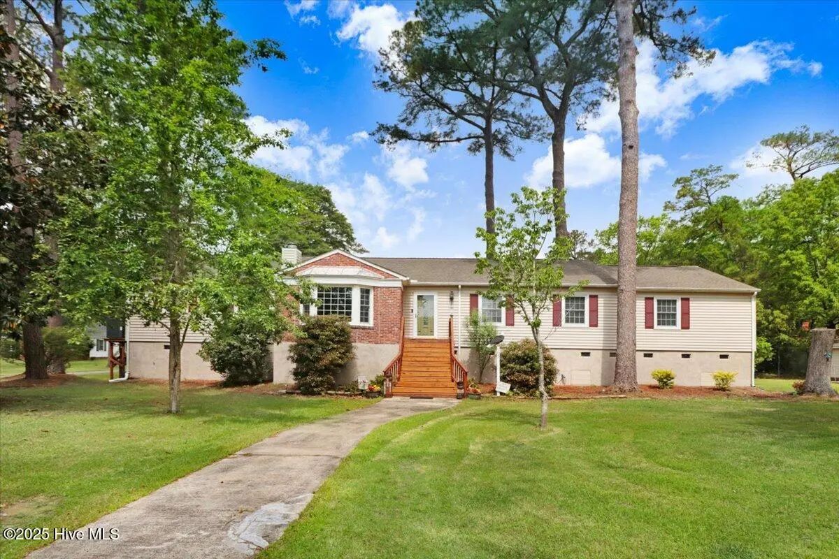 105 Harbor Drive, Washington