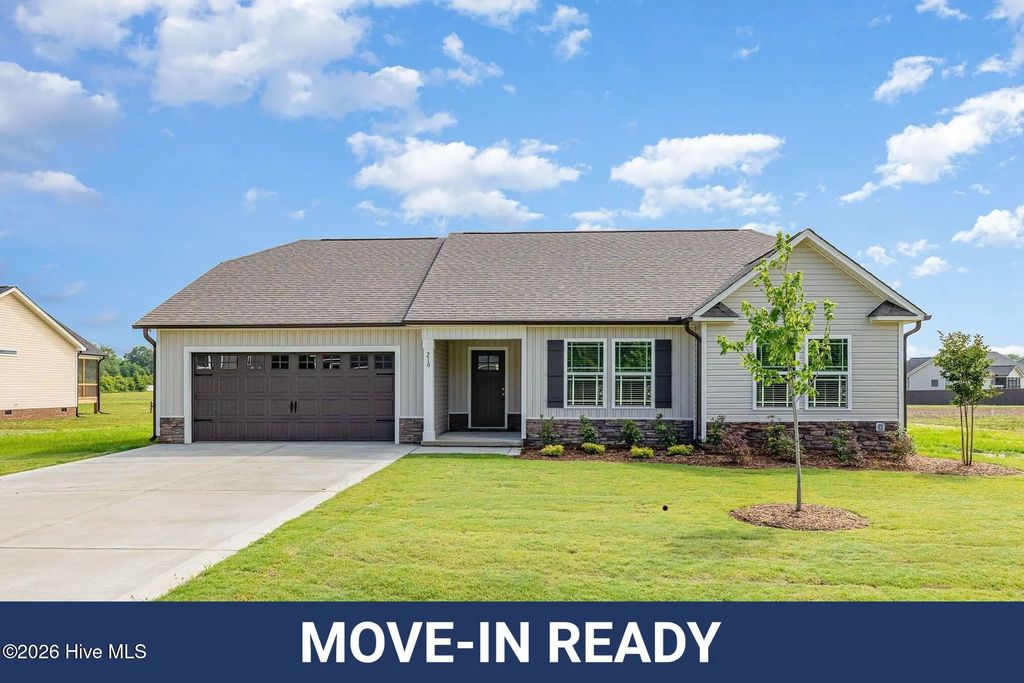 210 Maxwell Farm Lane, Selma