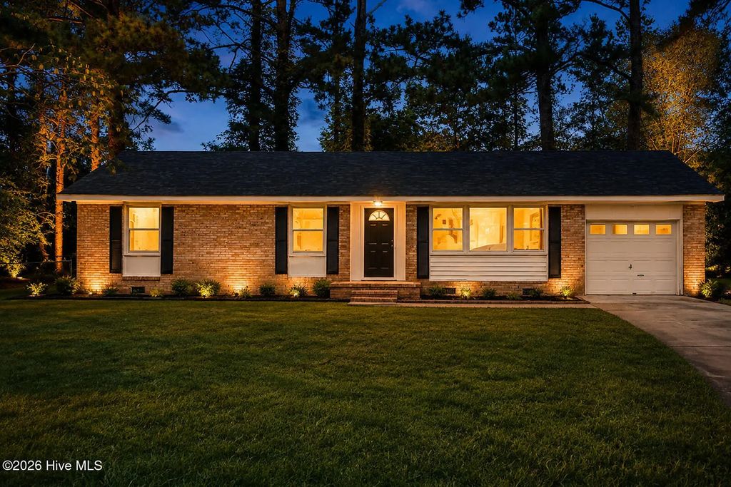 513 Birchwood Court, Jacksonville