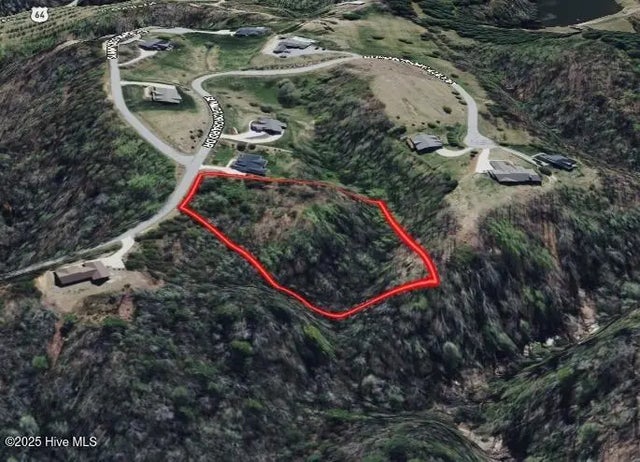 374 Summer Orchard Dr Drive, 