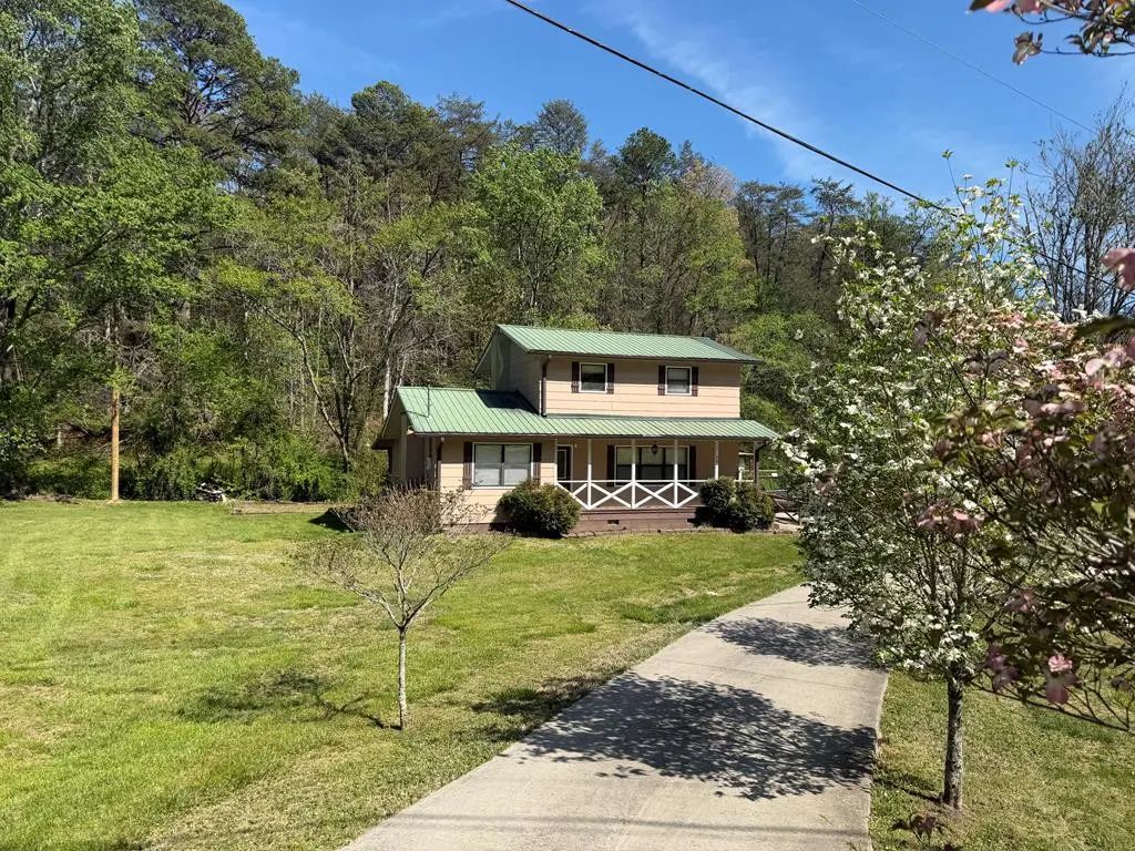 282 Myers Branch, Peachtree
