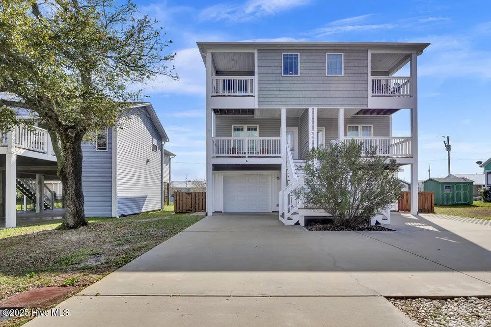 629 S Fourth Avenue A, Kure Beach