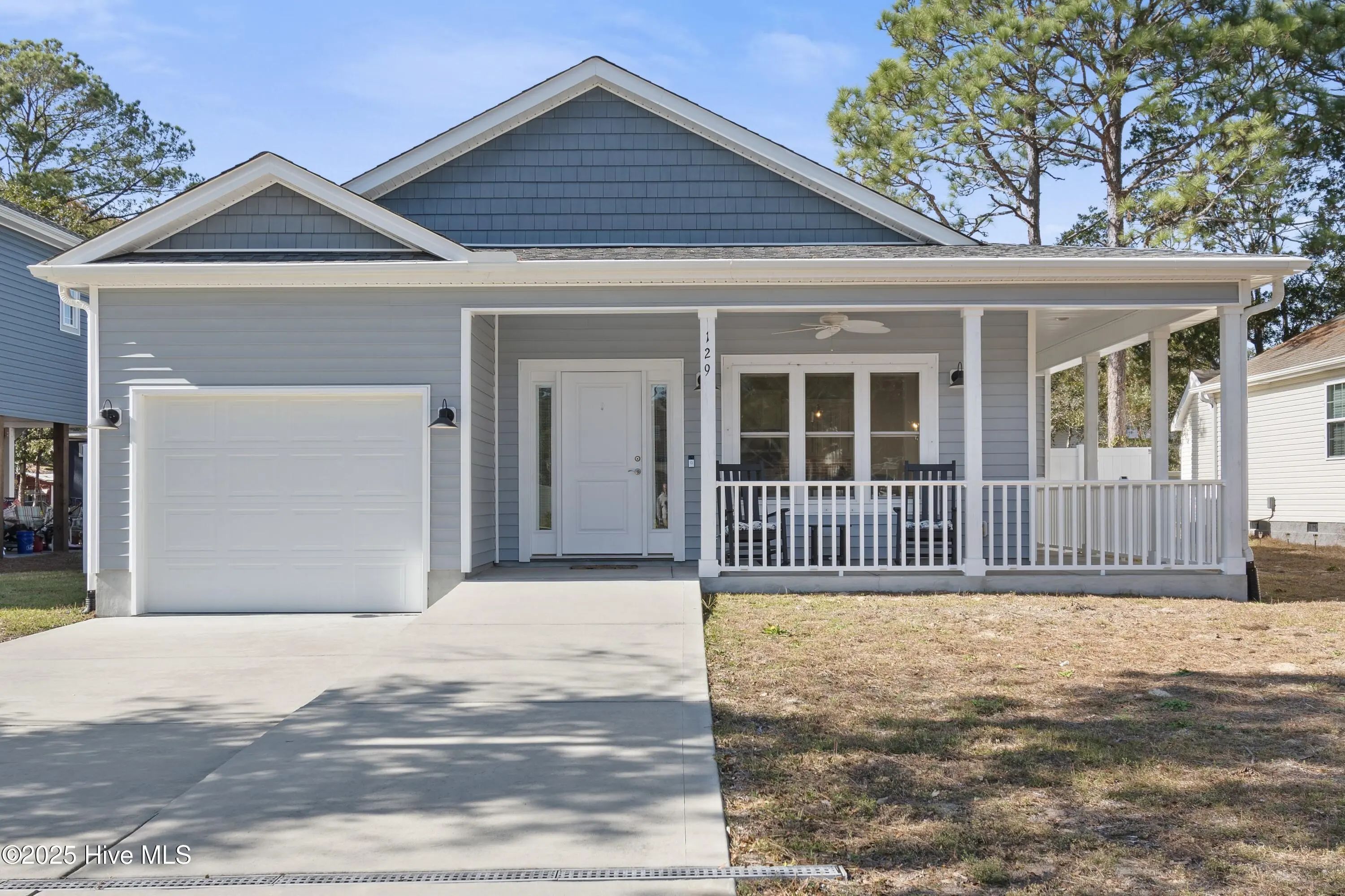 129 Nw 8th Street, Oak Island
