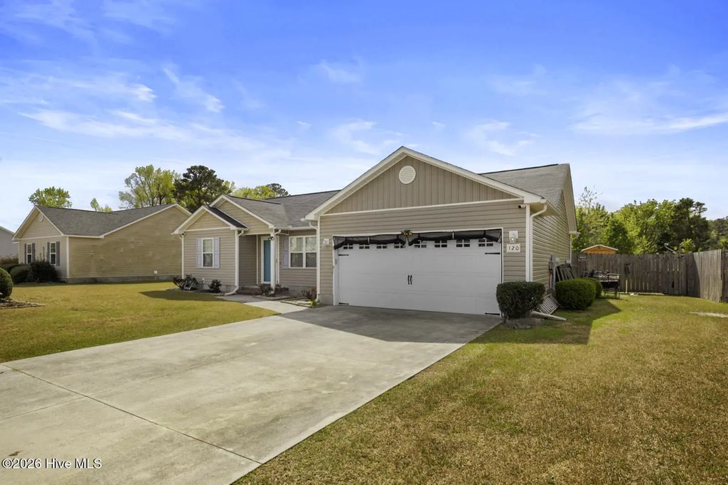 120 Eagle Ridge Drive, Beulaville