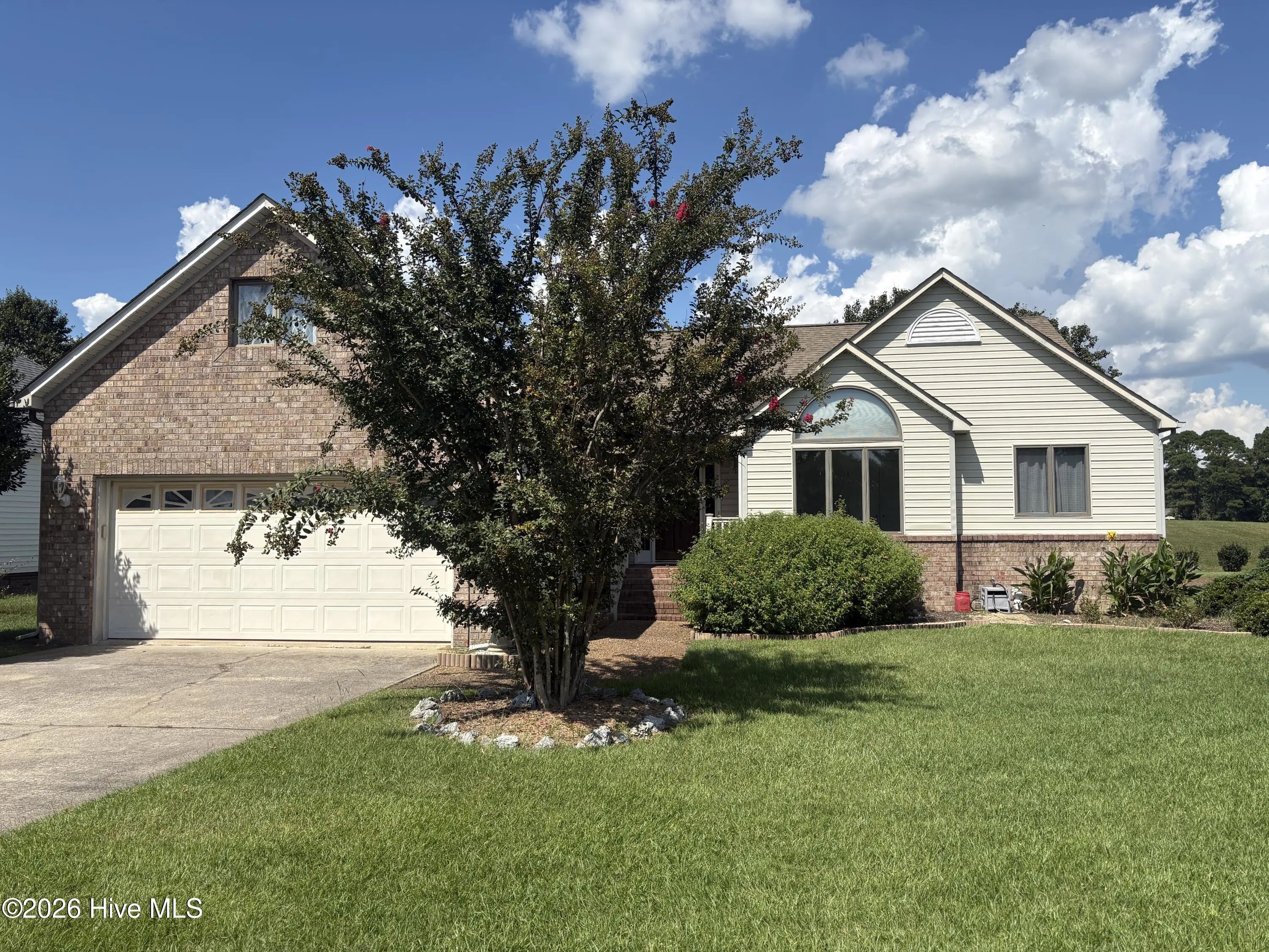 833 Pelican Drive, New Bern