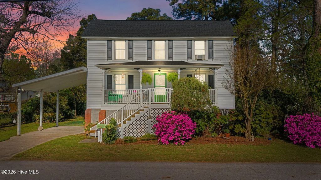 325 Broad Street, Belhaven