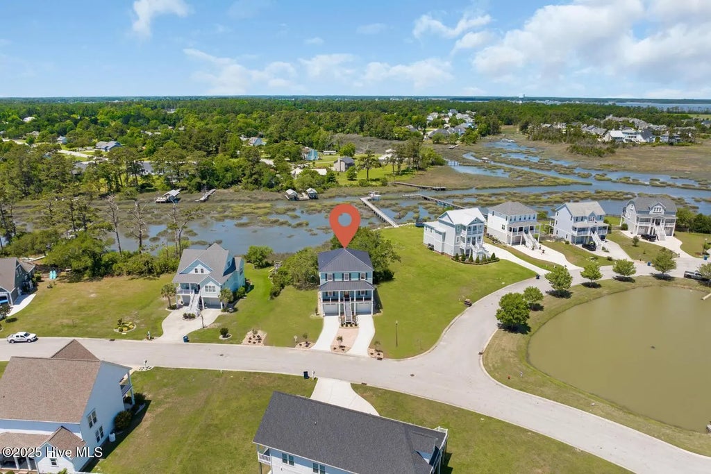 1827 Olde Farm Road, Morehead City