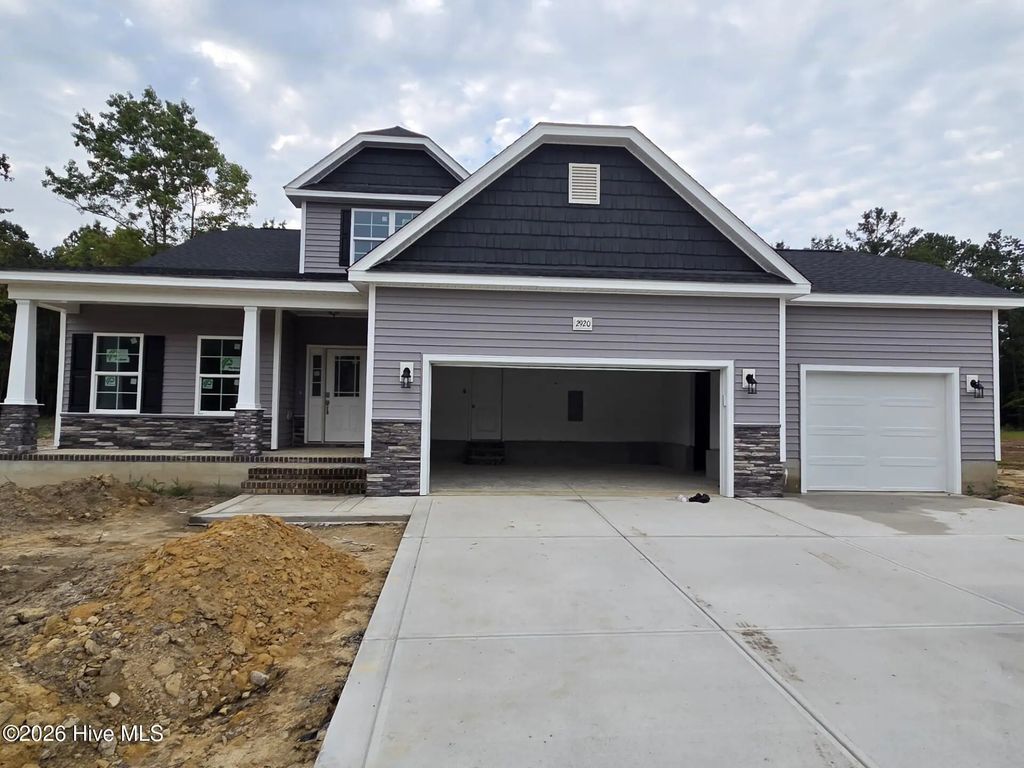 2920 Loch Court, Grimesland